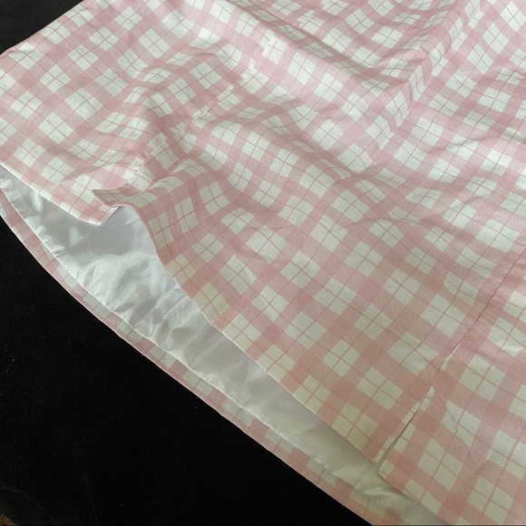 Brandy Melville STYLE skirt - Picture 2 of 3